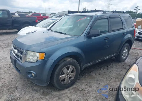 2011 Ford Escape Xlt z USA, uszkodzony, nr VIN 1FMCU0DG0BKB64795